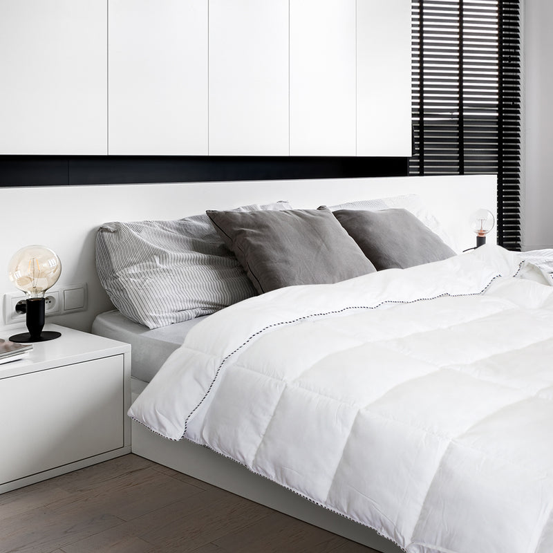 Dealsmate Royal Comfort Bamboo Blend Quilt 250GSM Luxury  Duvet 100% Cotton Cover - Single - White