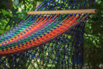 Dealsmate Mayan Legacy Queen Size Outdoor Cotton Mexican Resort Hammock With Fringe in Mexicana Colour