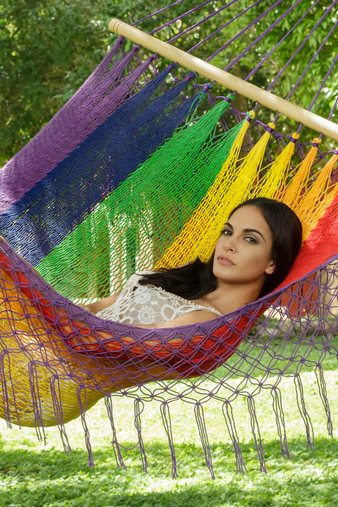 Dealsmate Mayan Legacy King Size Outdoor Cotton Mexican Resort Hammock With Fringe in Rainbow Colour